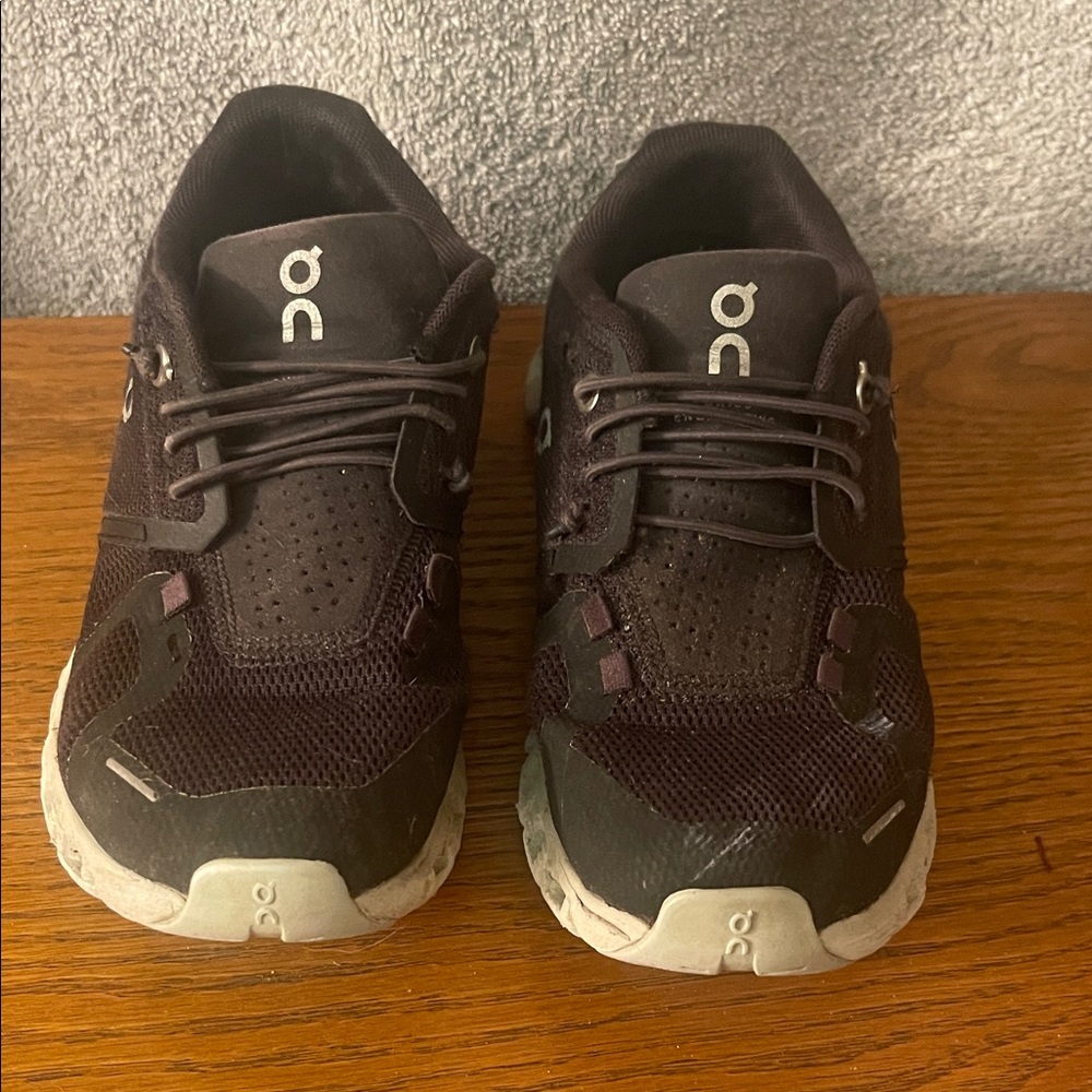 On Running Black and Gray Women's Sneakers